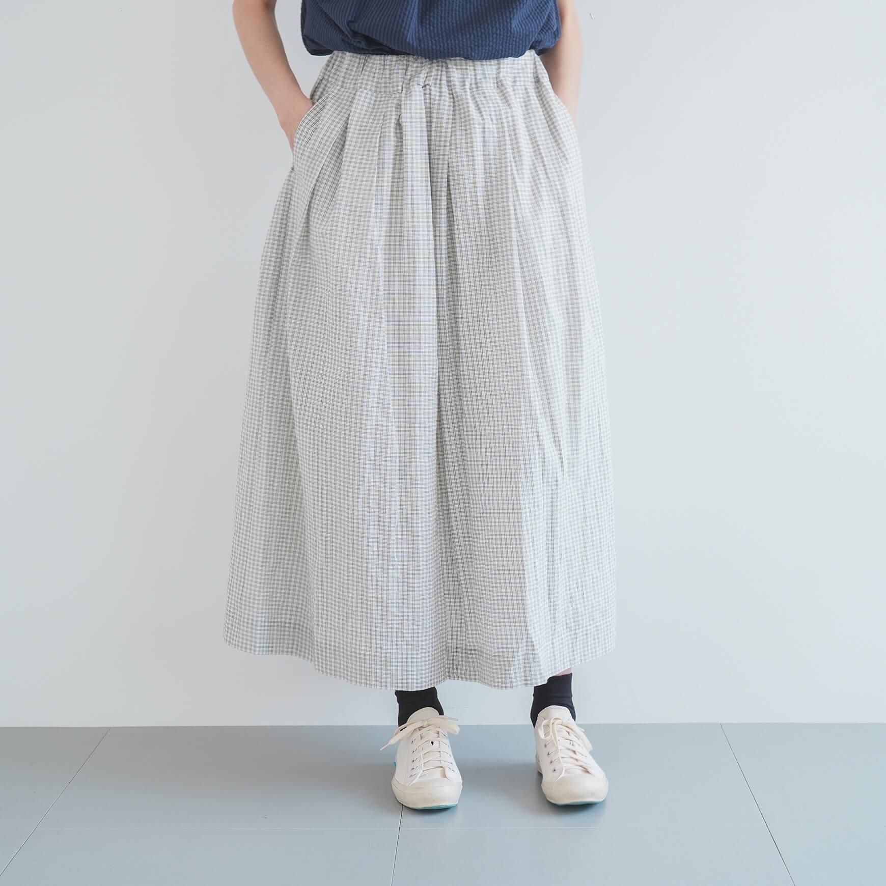 ata skirt 1. / ナイロンコクーンスカートclaska&doクラスカ āta（アタ）｜skirt 1. / チャコール - ファッション - スカート