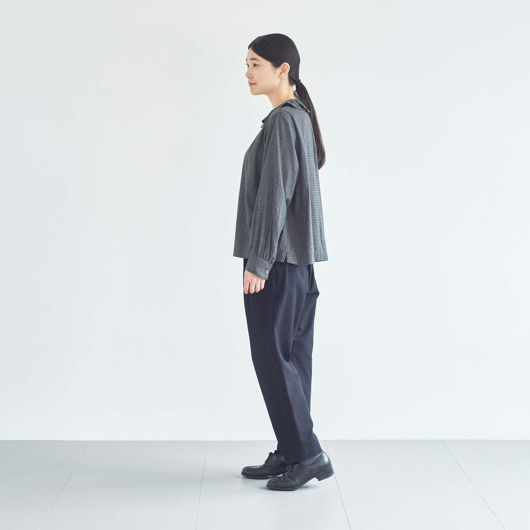 HAU collier ブラウス　クラスカ HAU collier ブラウス クラスカ スクエアカラーブラウス