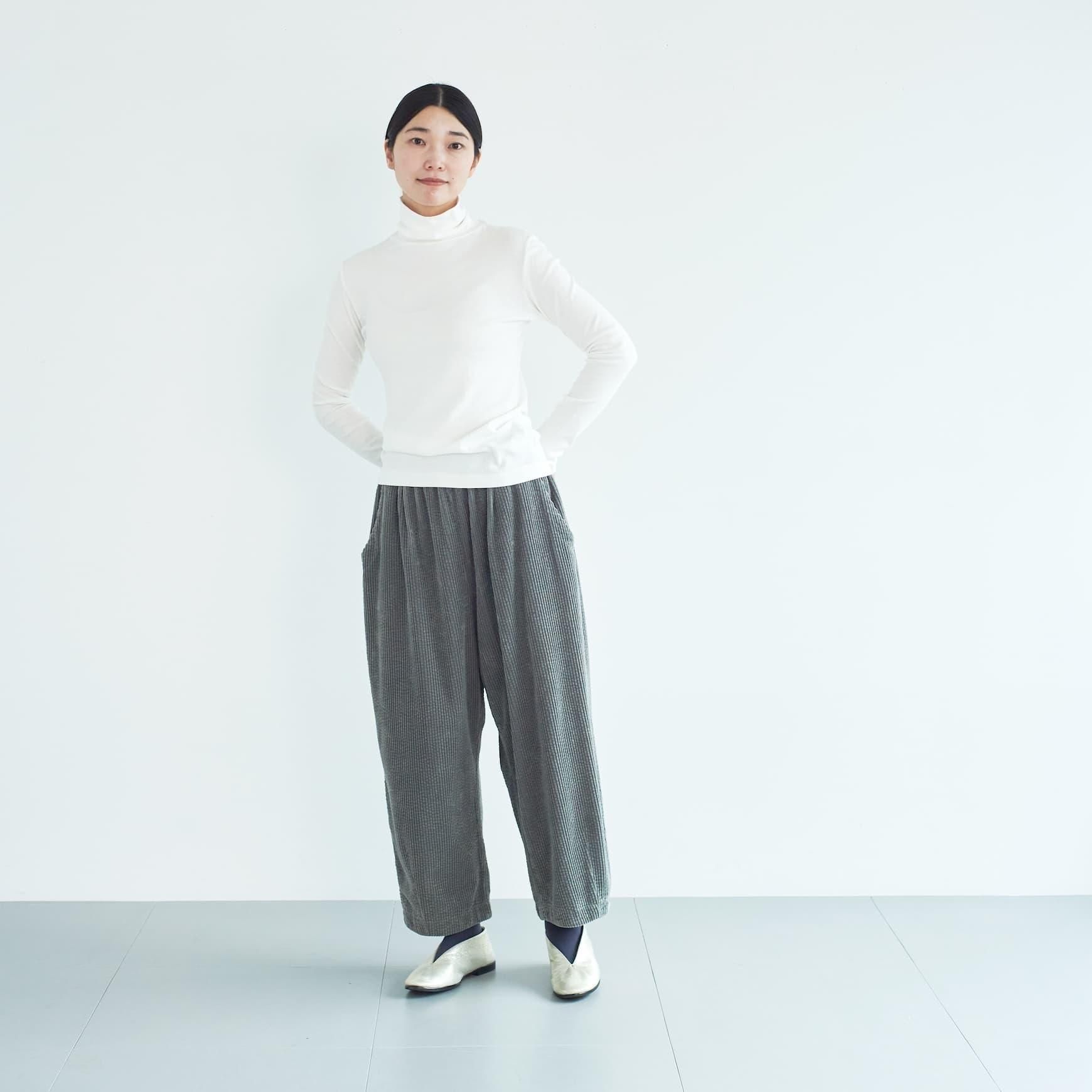 HAU の turtleneck