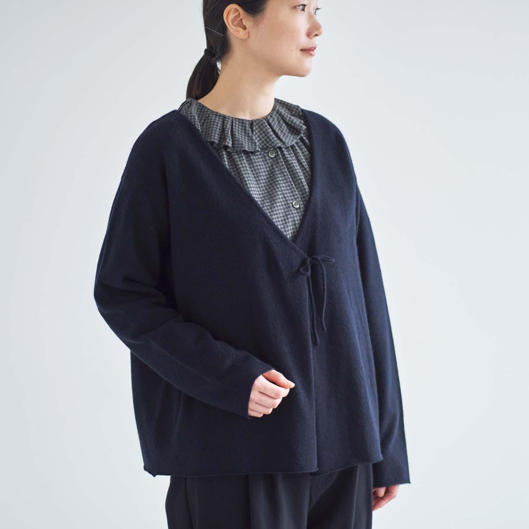 HAU の	cachecoeur knit