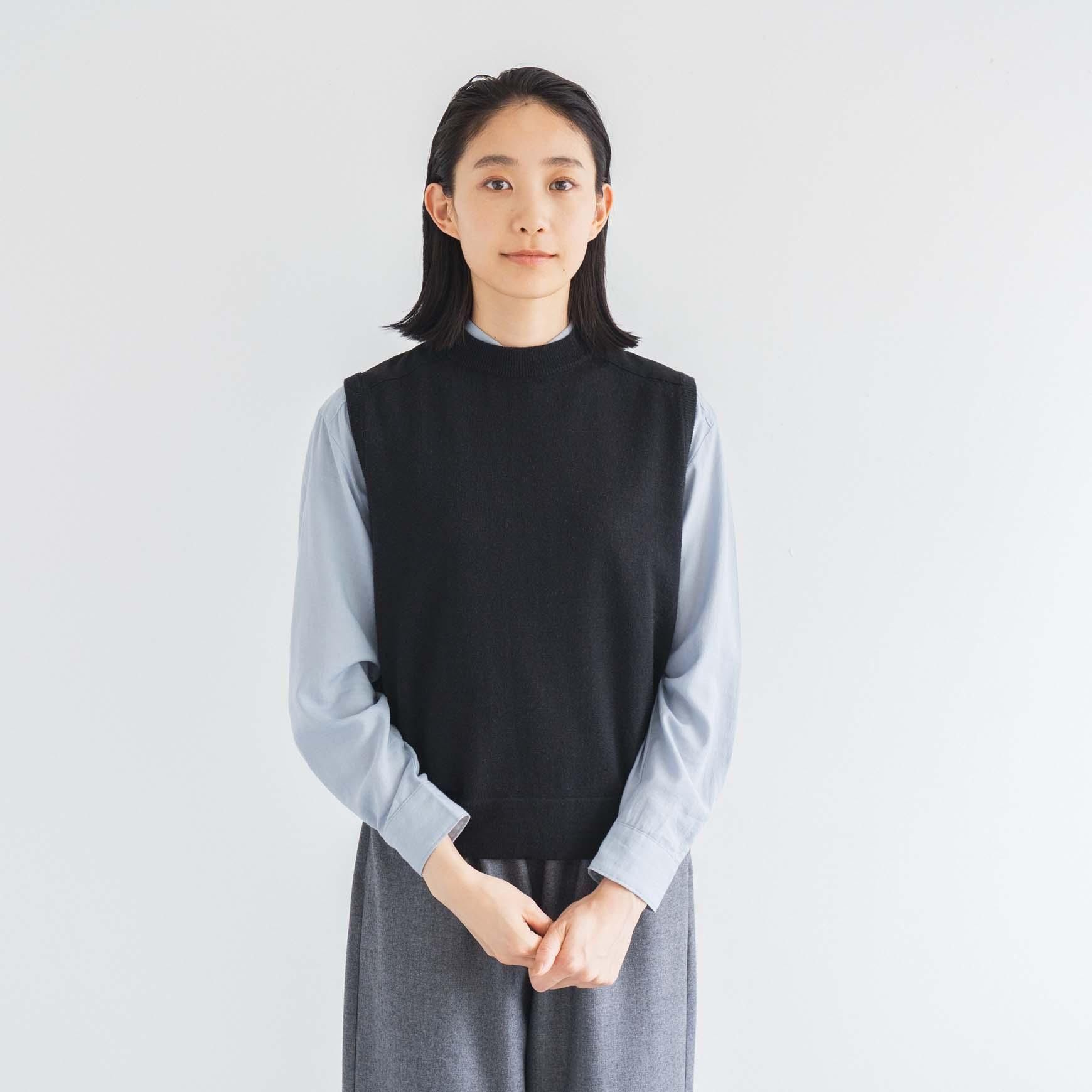 D の ウォッシャブルウールパッチベスト