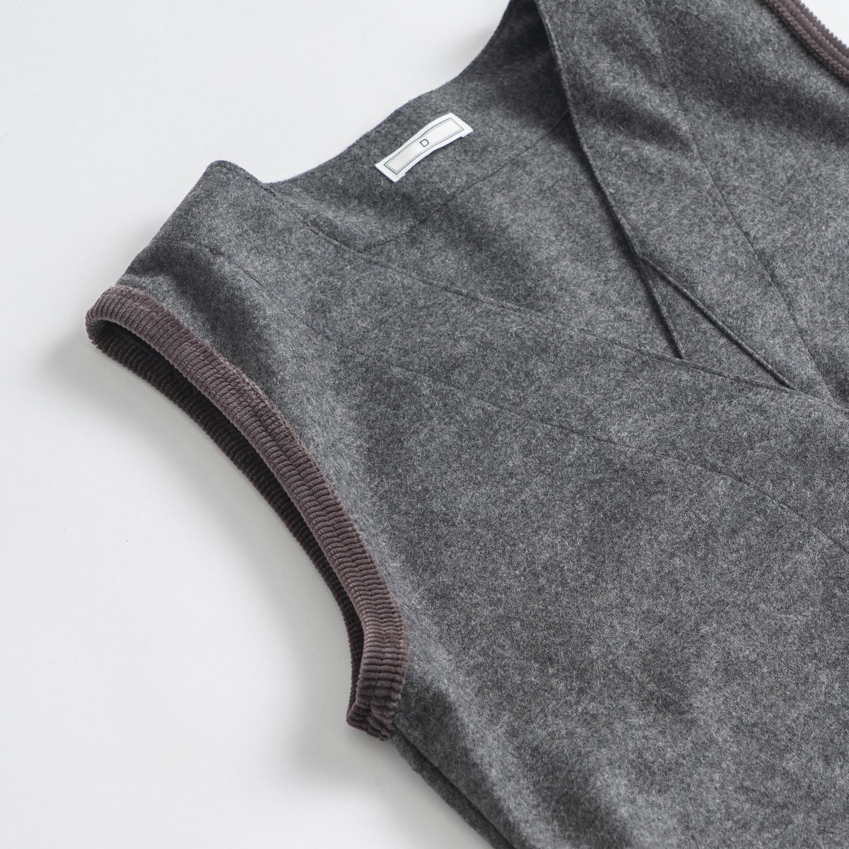 D の ウールフラノノースリーブワンピース