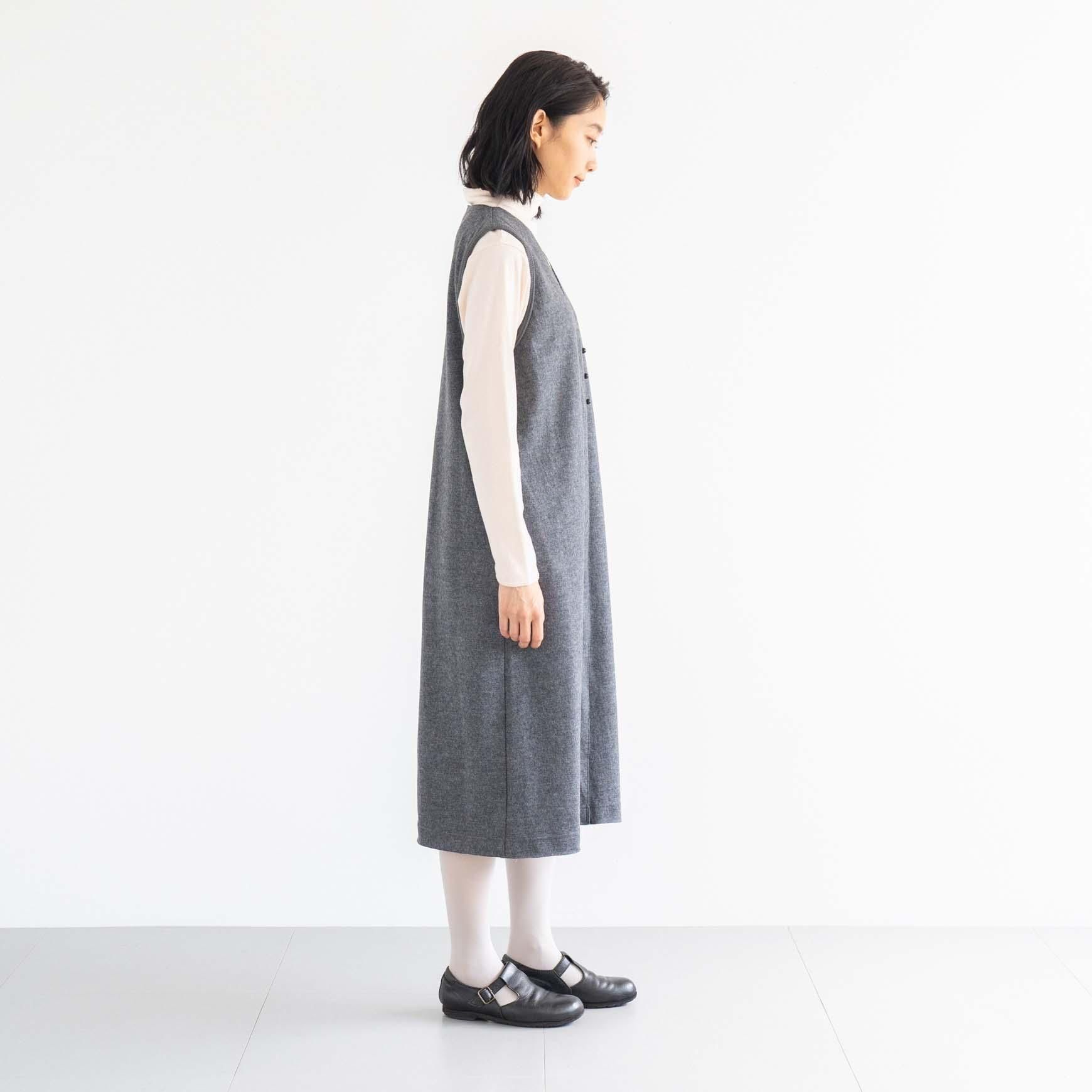 CLASKA（クラスカ）｜ウールフラノノースリーブワンピース