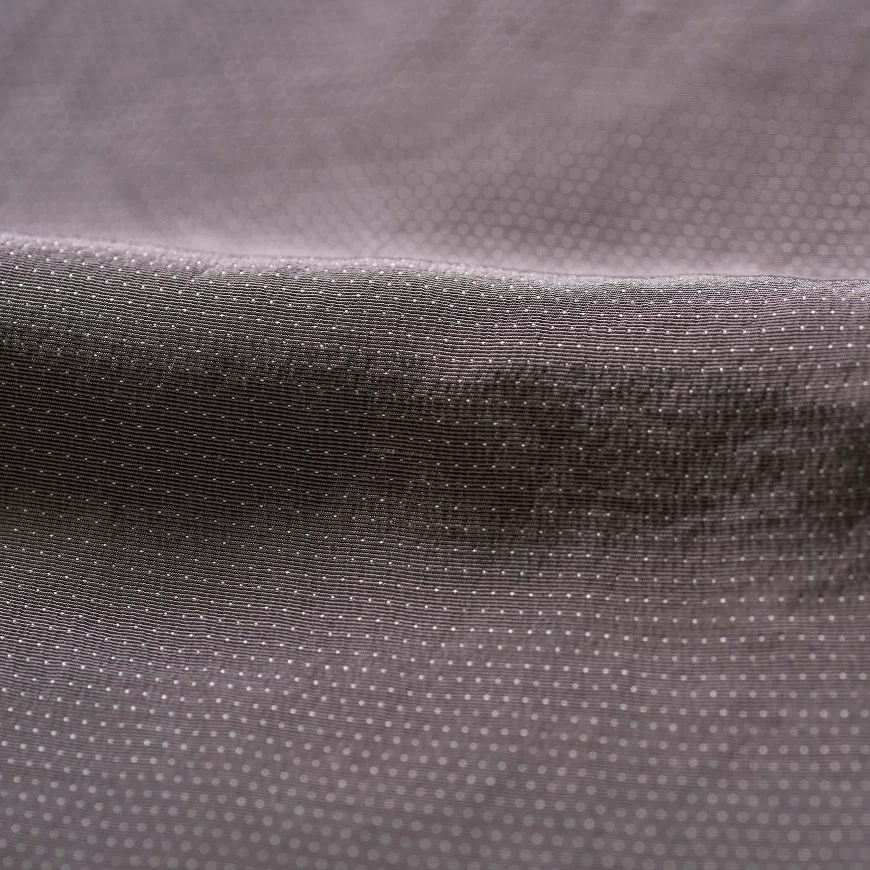 「CLASKA(クラスカ)」発のアパレルブランド「HAU(ハウ)」の easy pants