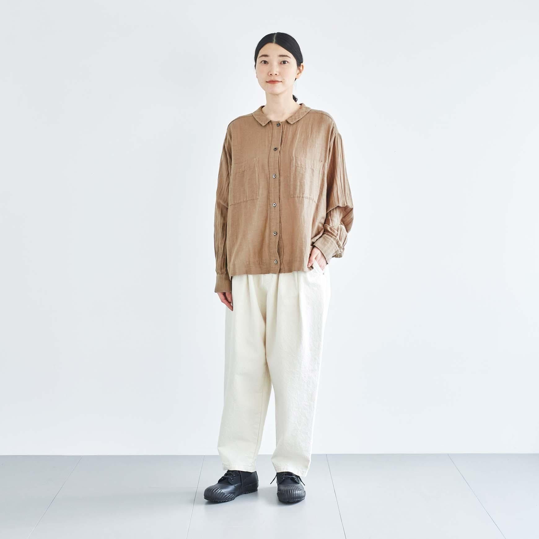 「CLASKA(クラスカ)」発のアパレルブランド「HAU(ハウ)」の pants