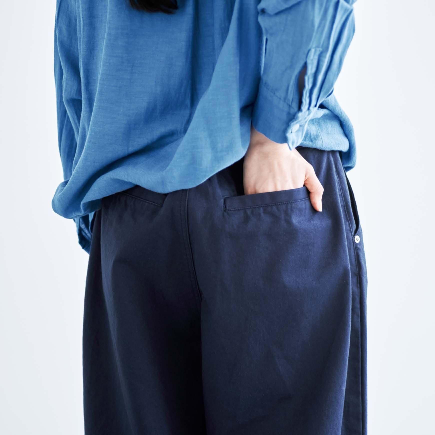 「CLASKA(クラスカ)」発のアパレルブランド「HAU(ハウ)」の pants