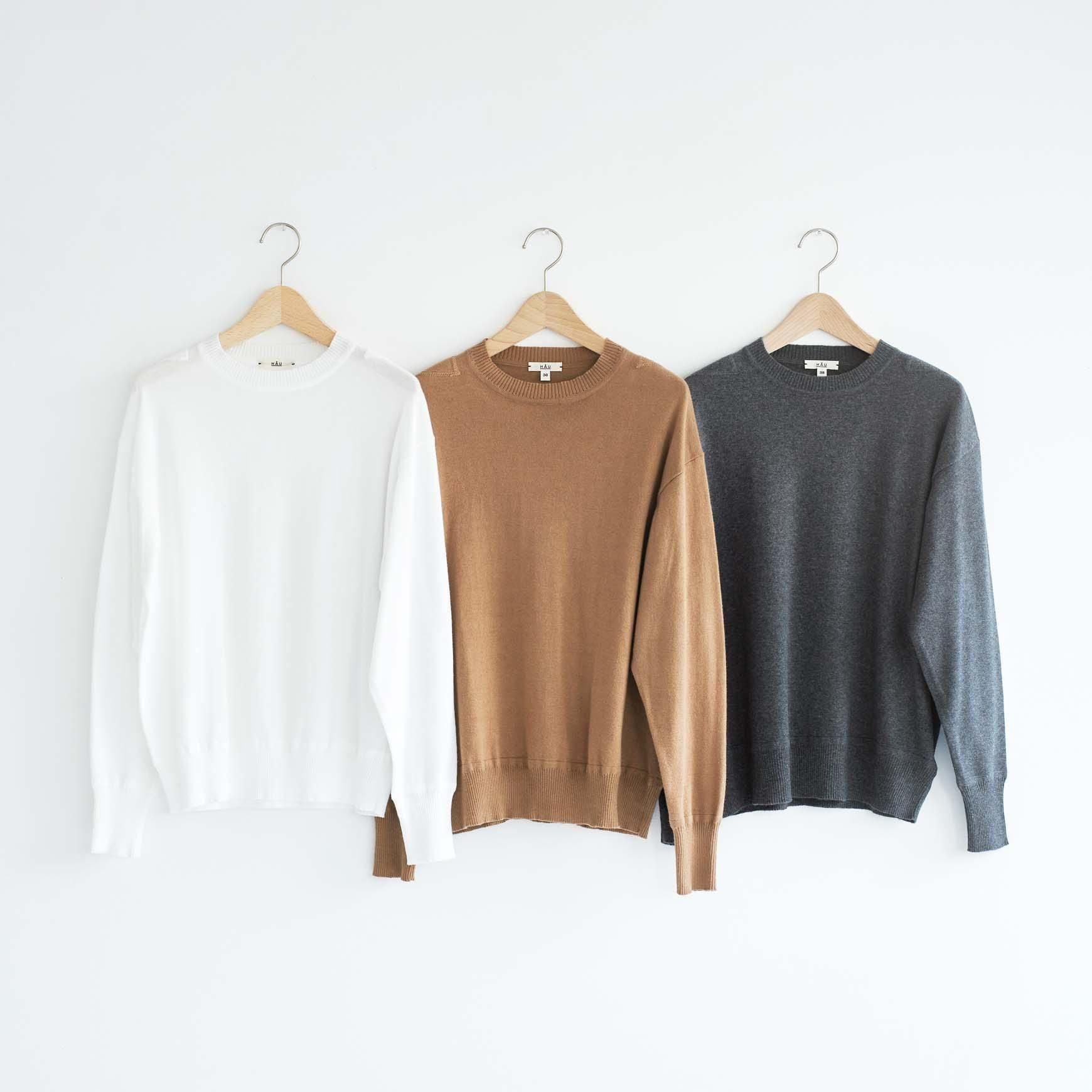 HAU の knit tops