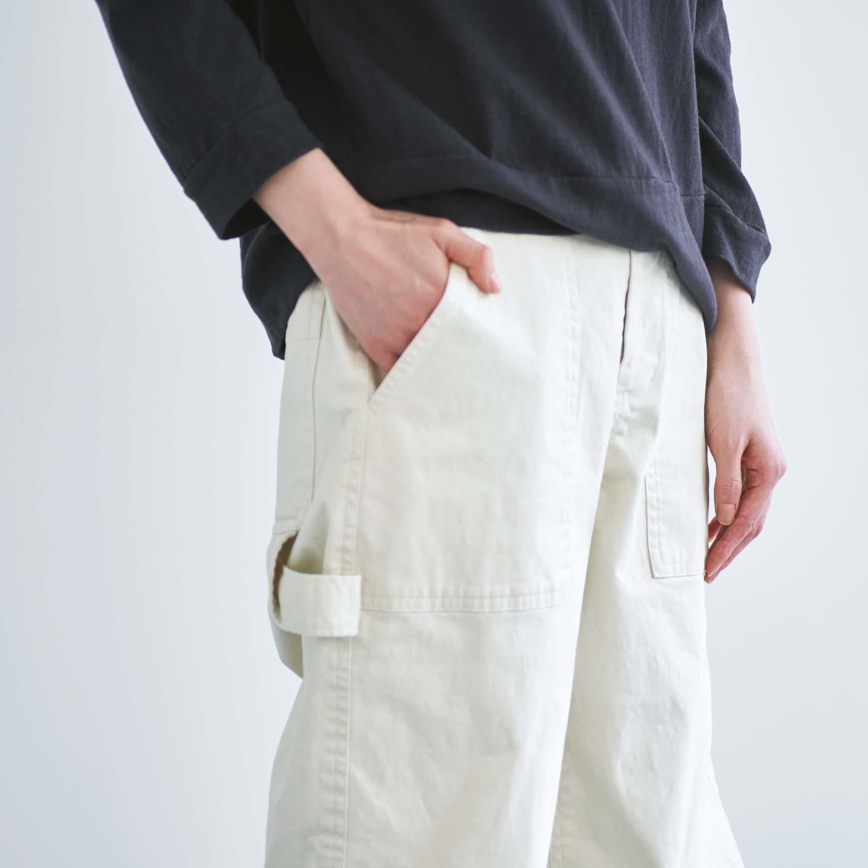 「CLASKA(クラスカ)」発のアパレルブランド「HAU(ハウ)」の pants  painter