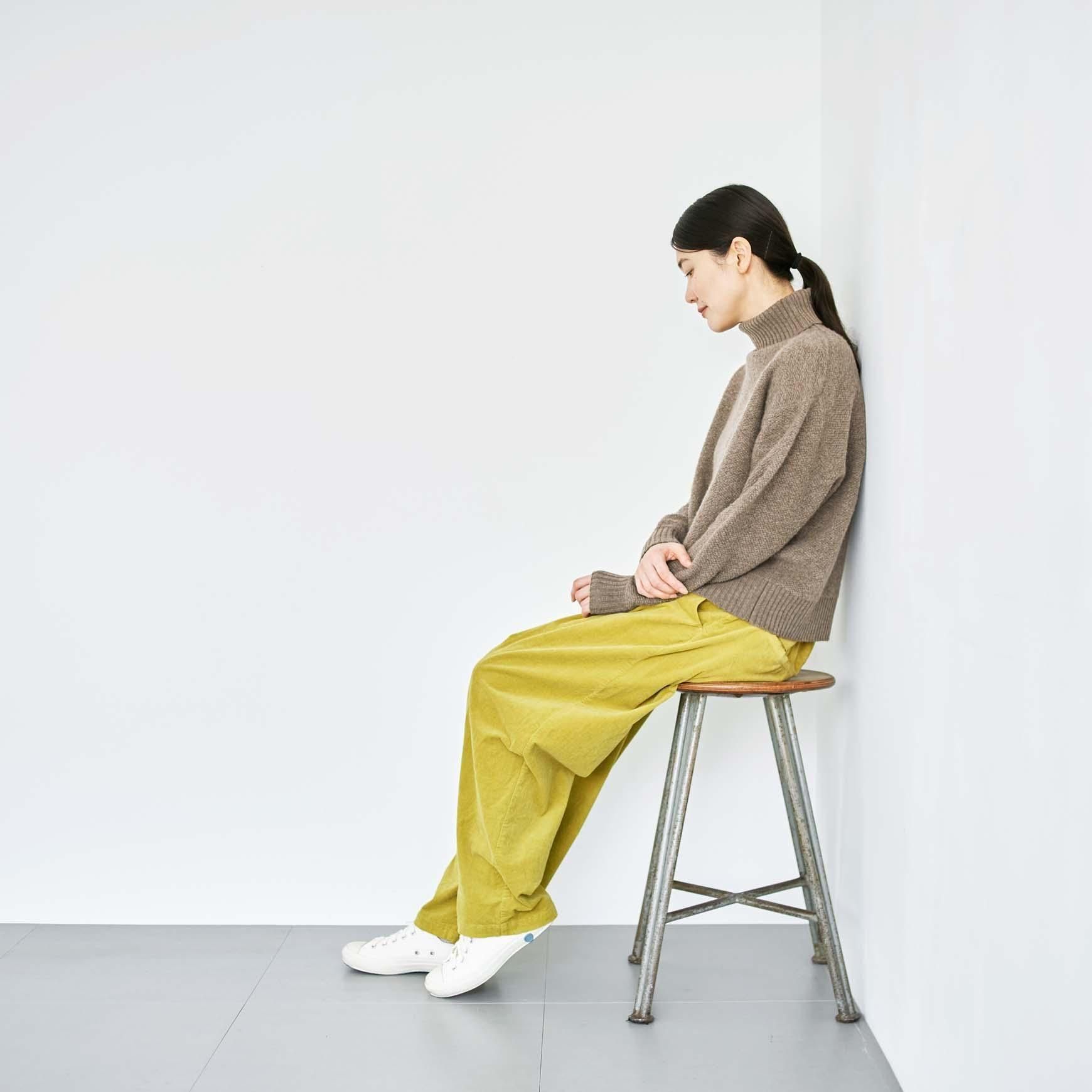 「CLASKA(クラスカ)」発のアパレルブランド「HAU(ハウ)」の pants