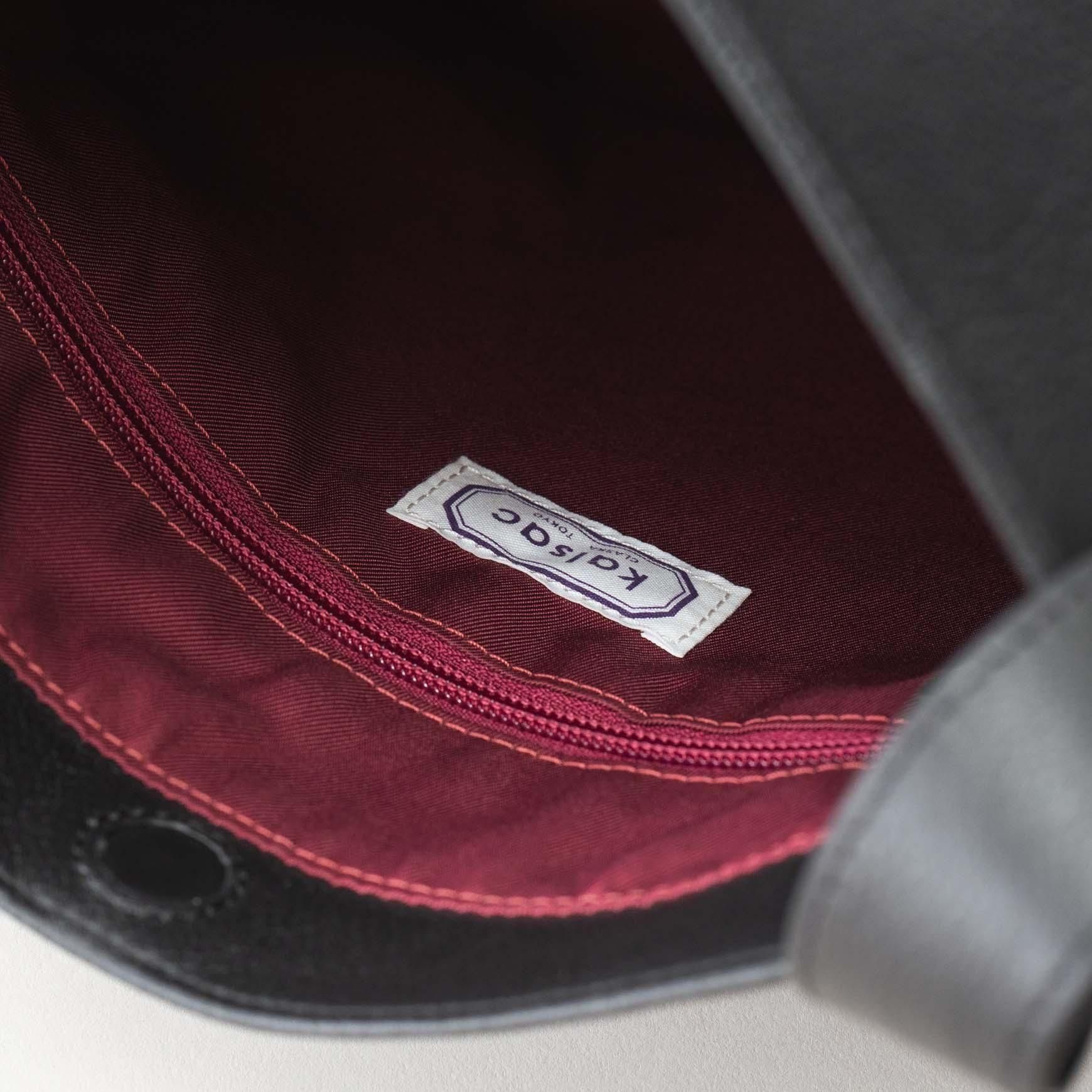 「CLASKA(クラスカ)」の SIMPLE LEATHER SHOULDER M