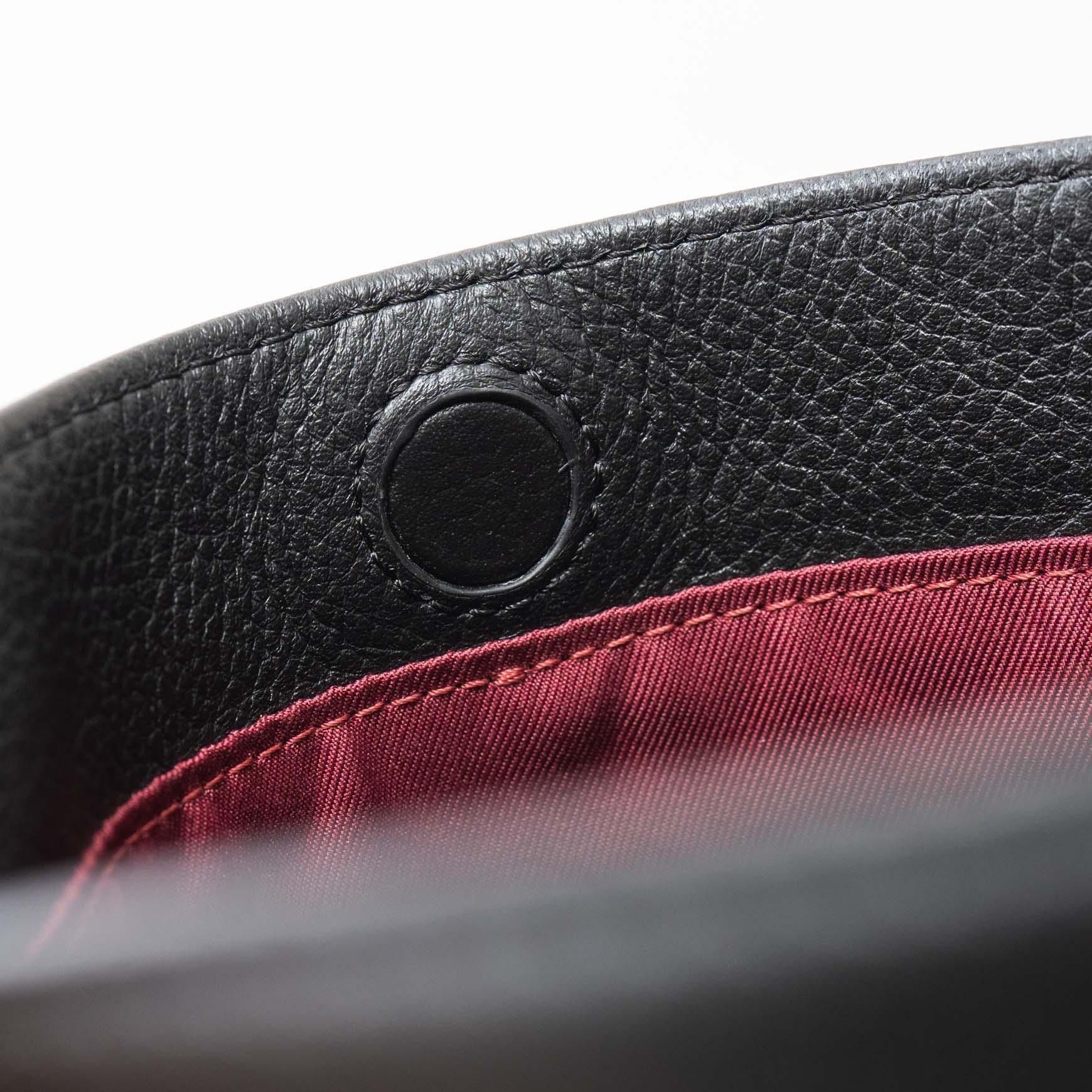「CLASKA(クラスカ)」の SIMPLE LEATHER SHOULDER M