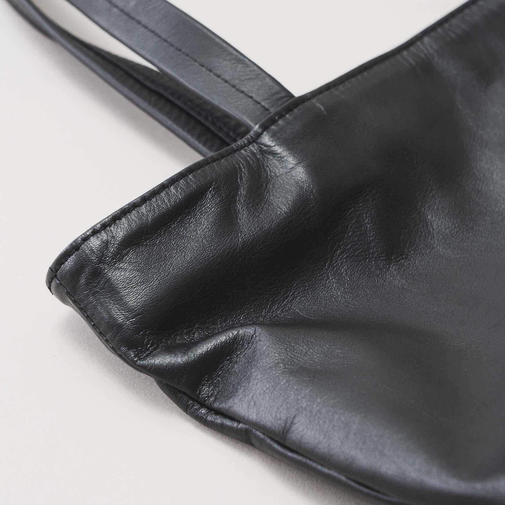 「CLASKA(クラスカ)」の SIMPLE LEATHER TOTE