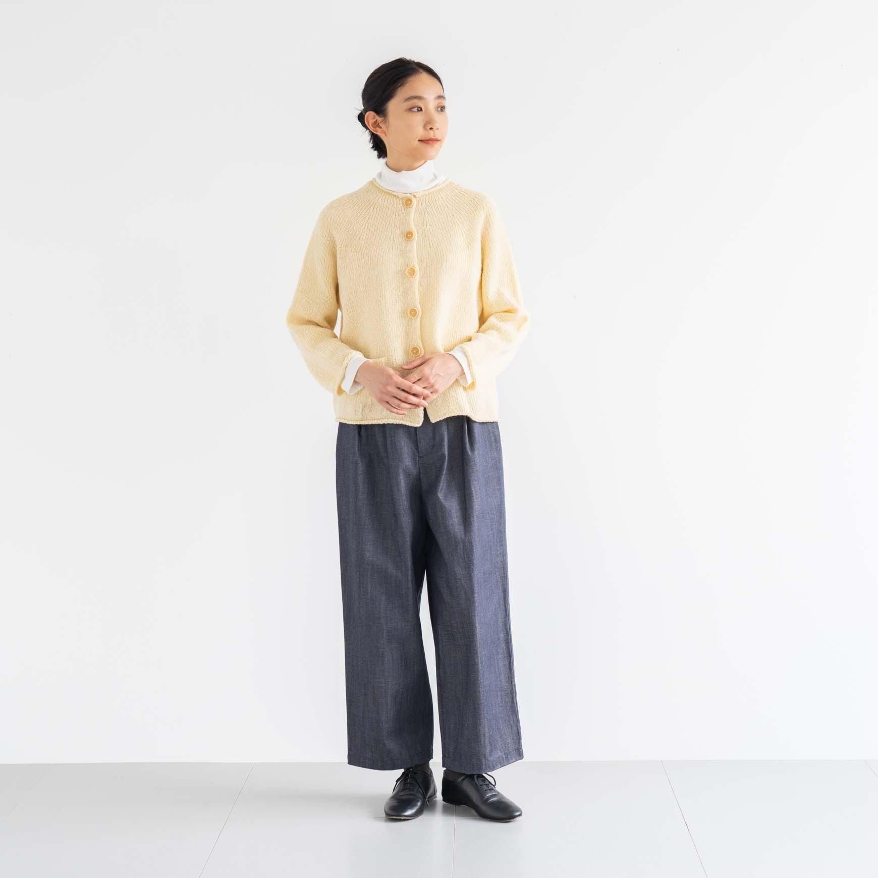 D のスプーニャカーディガン