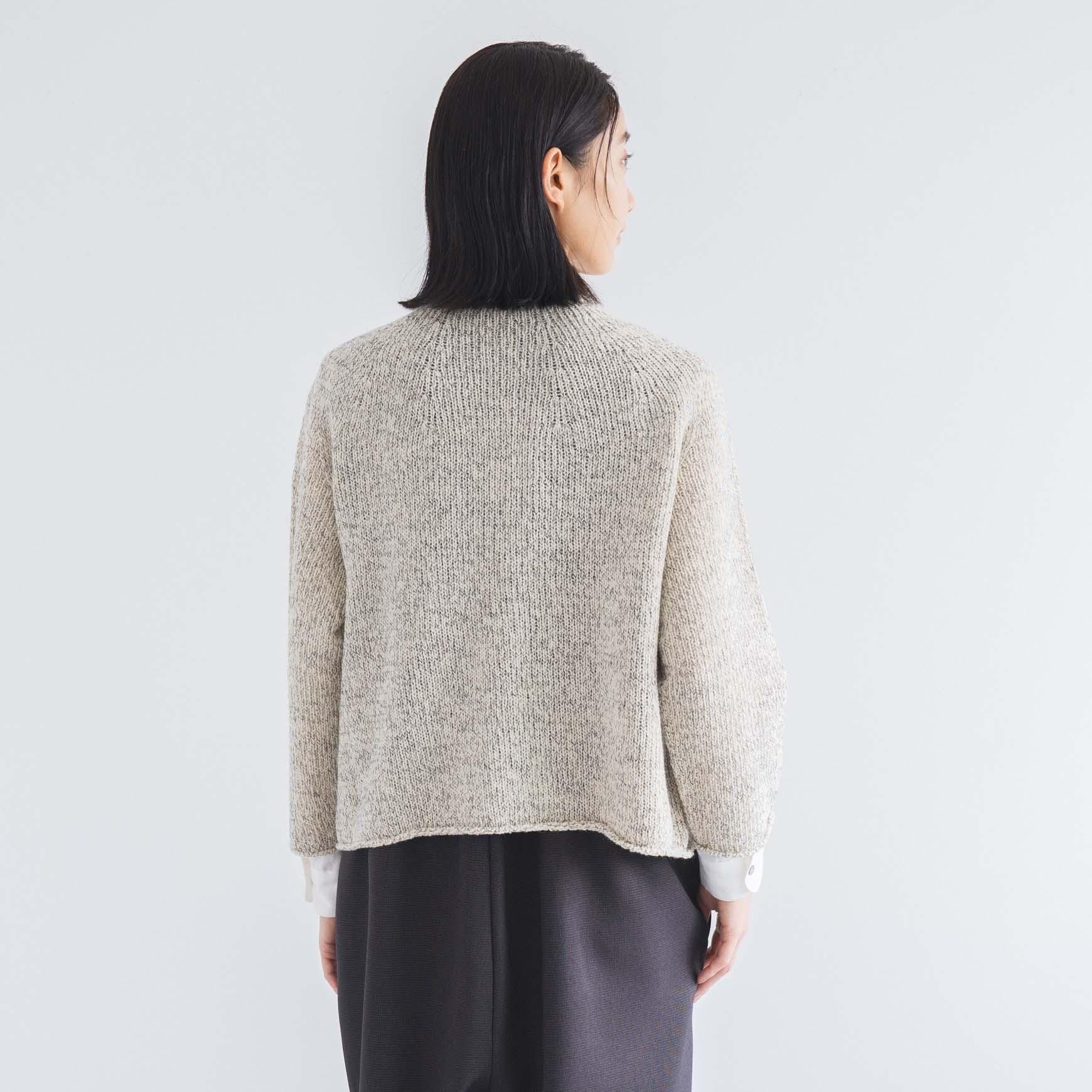 D のスプーニャカーディガン