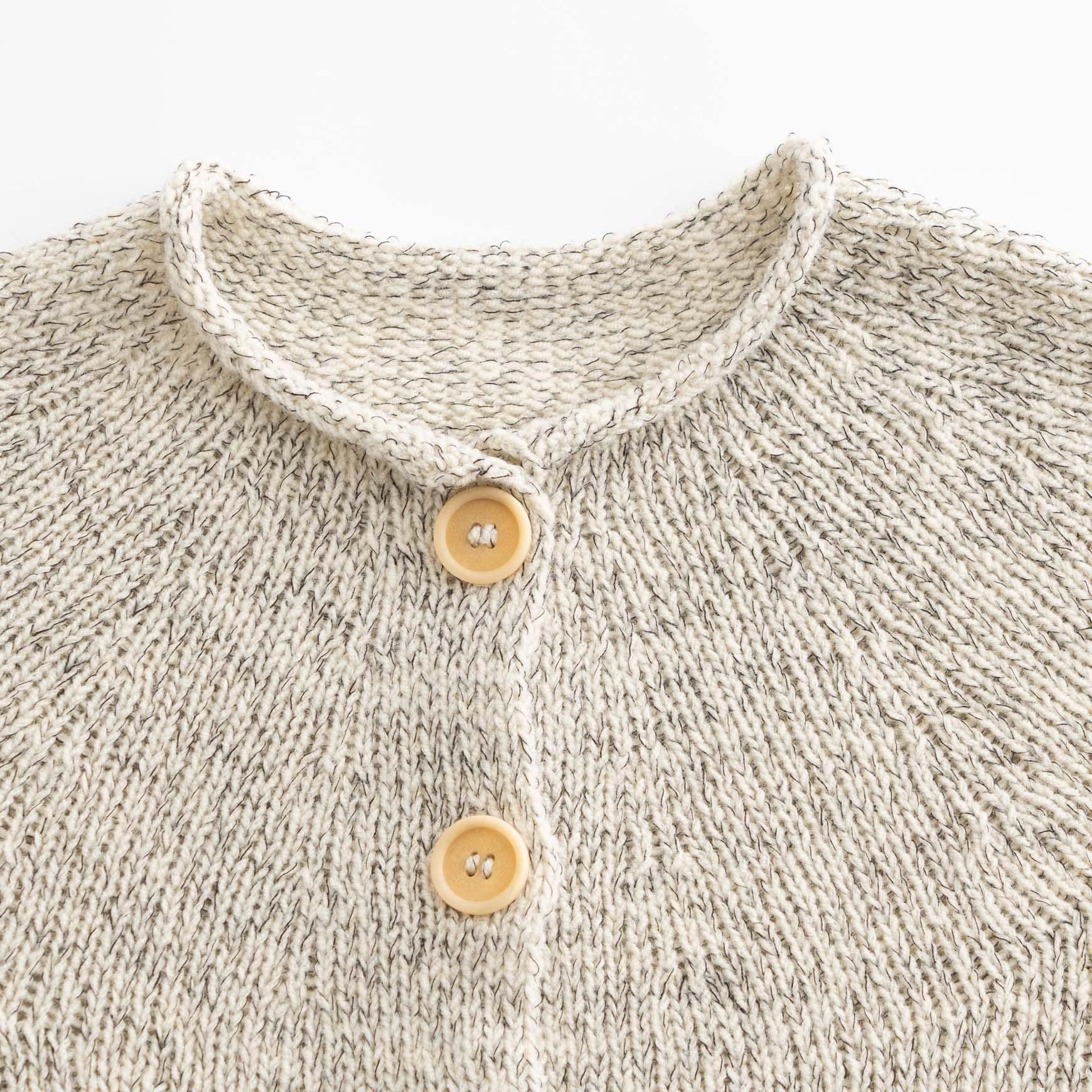 D のスプーニャカーディガン