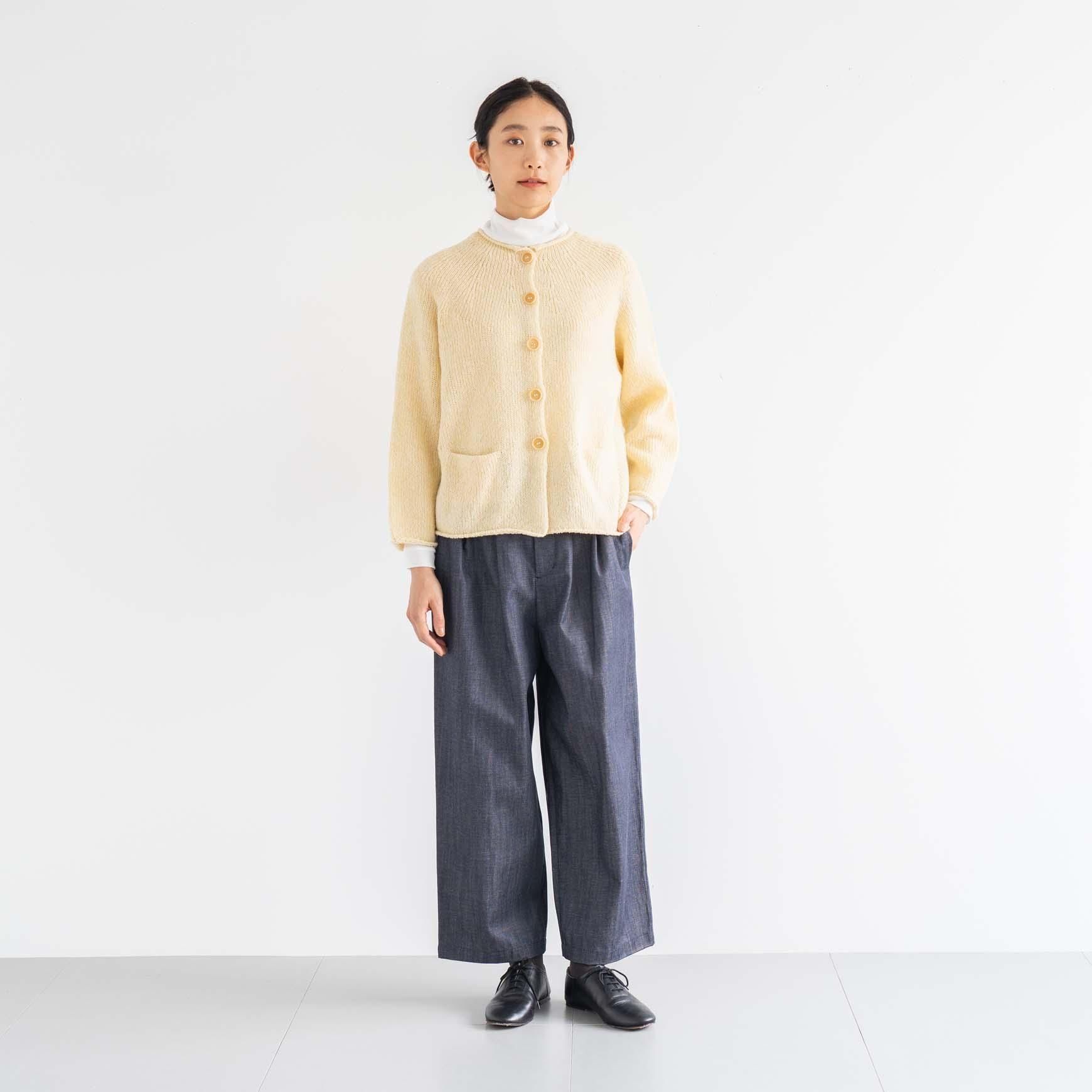 D のスプーニャカーディガン