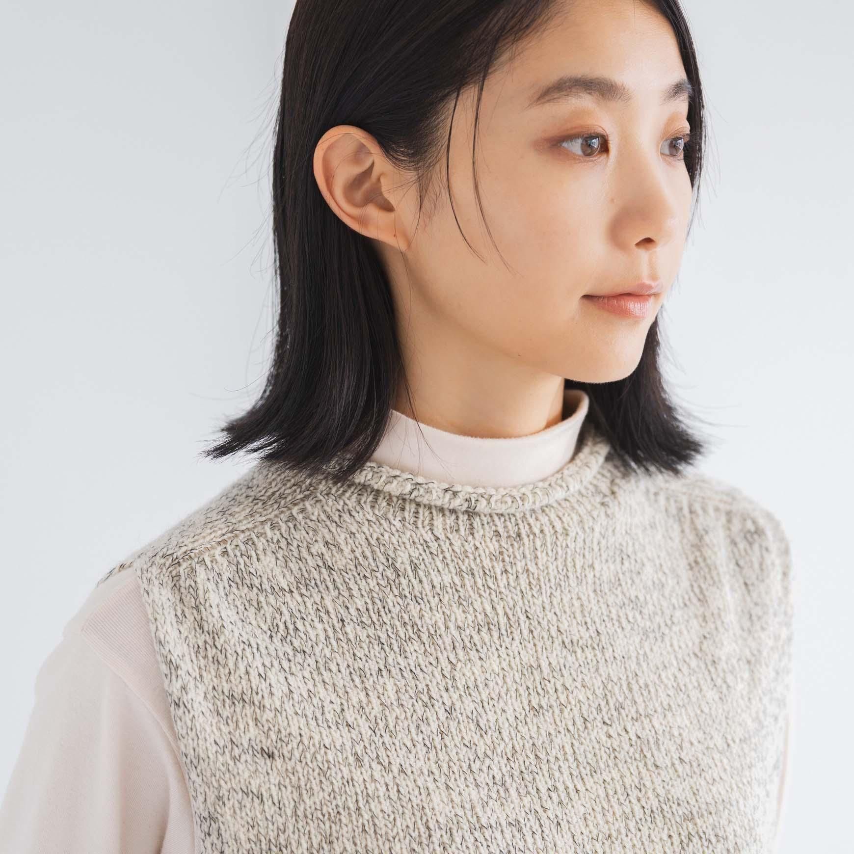 D のスプーニャベスト