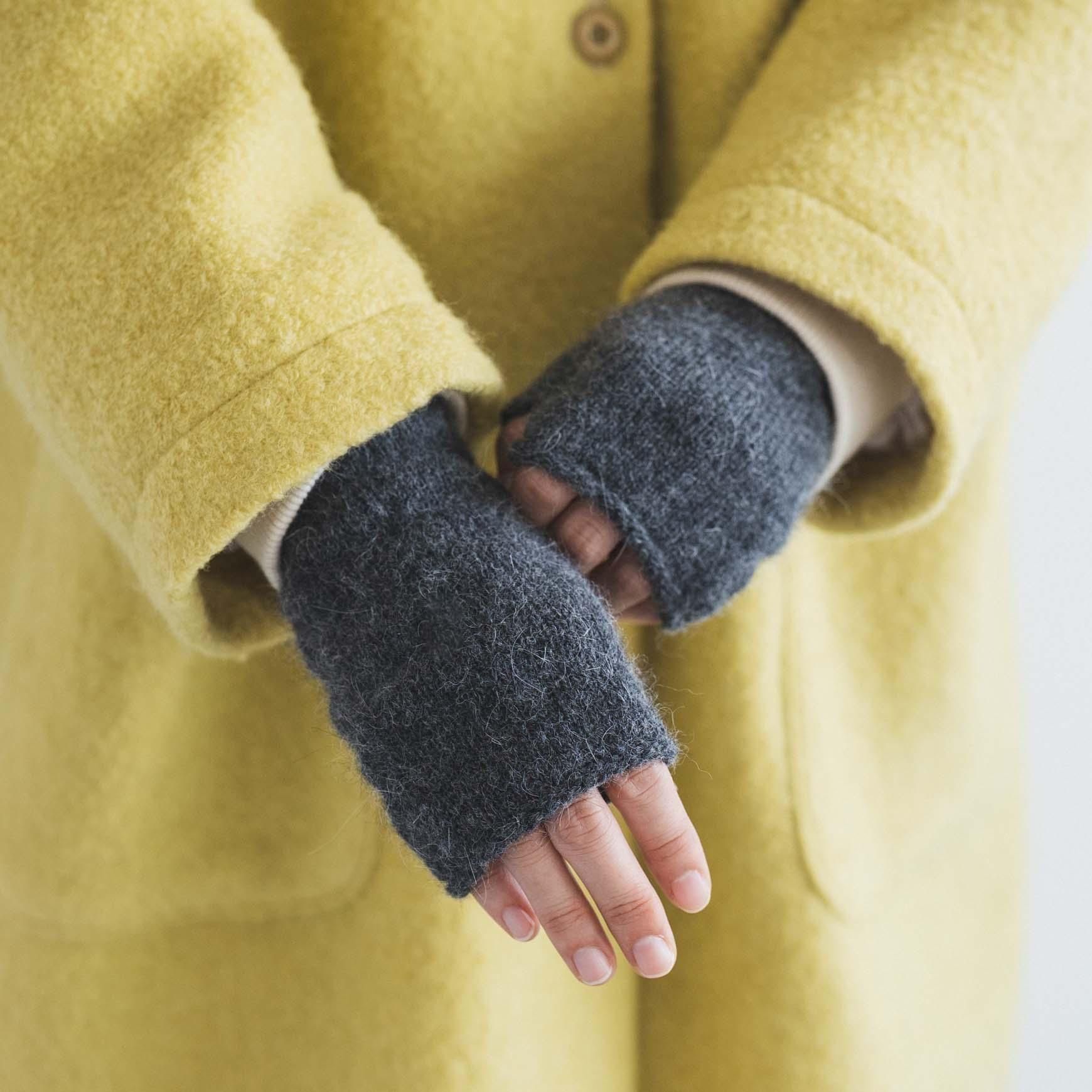 「CLASKA(クラスカ)」のARM WARMER PAO