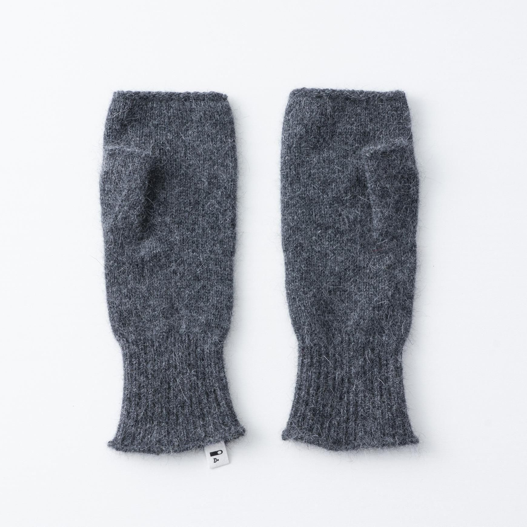 「CLASKA(クラスカ)」のARM WARMER PAO
