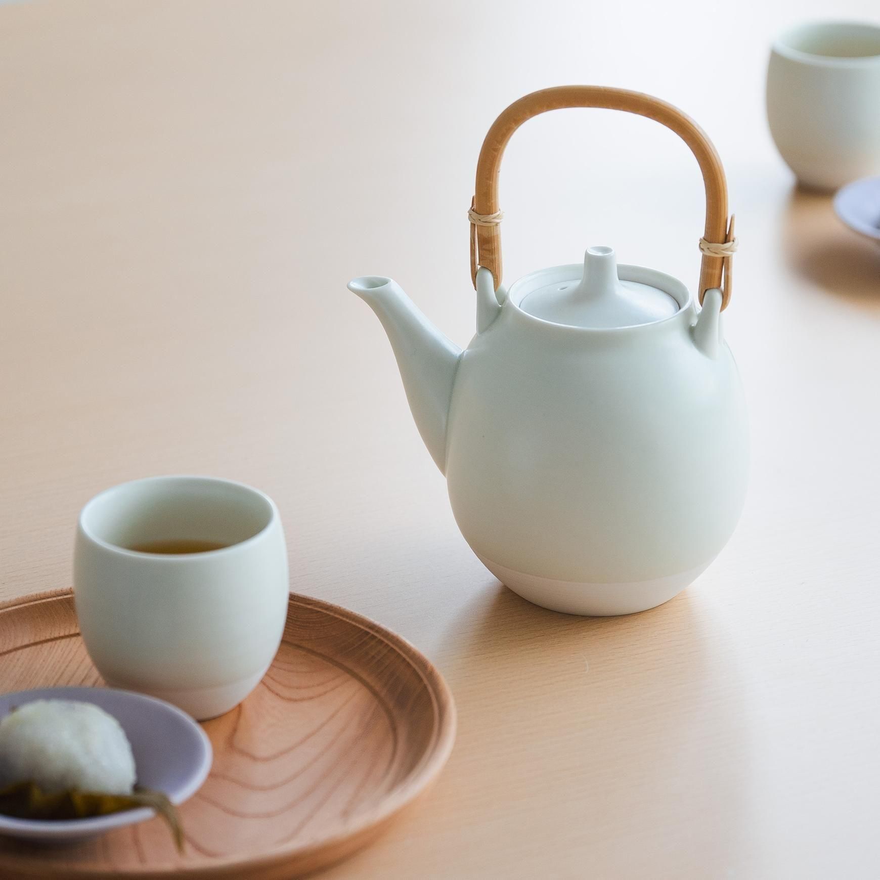 生楽陶苑 白砂天目 茶杯 Amazon.co.jp: 盃 白砂天目 生楽（きらく）陶苑 園田一成造