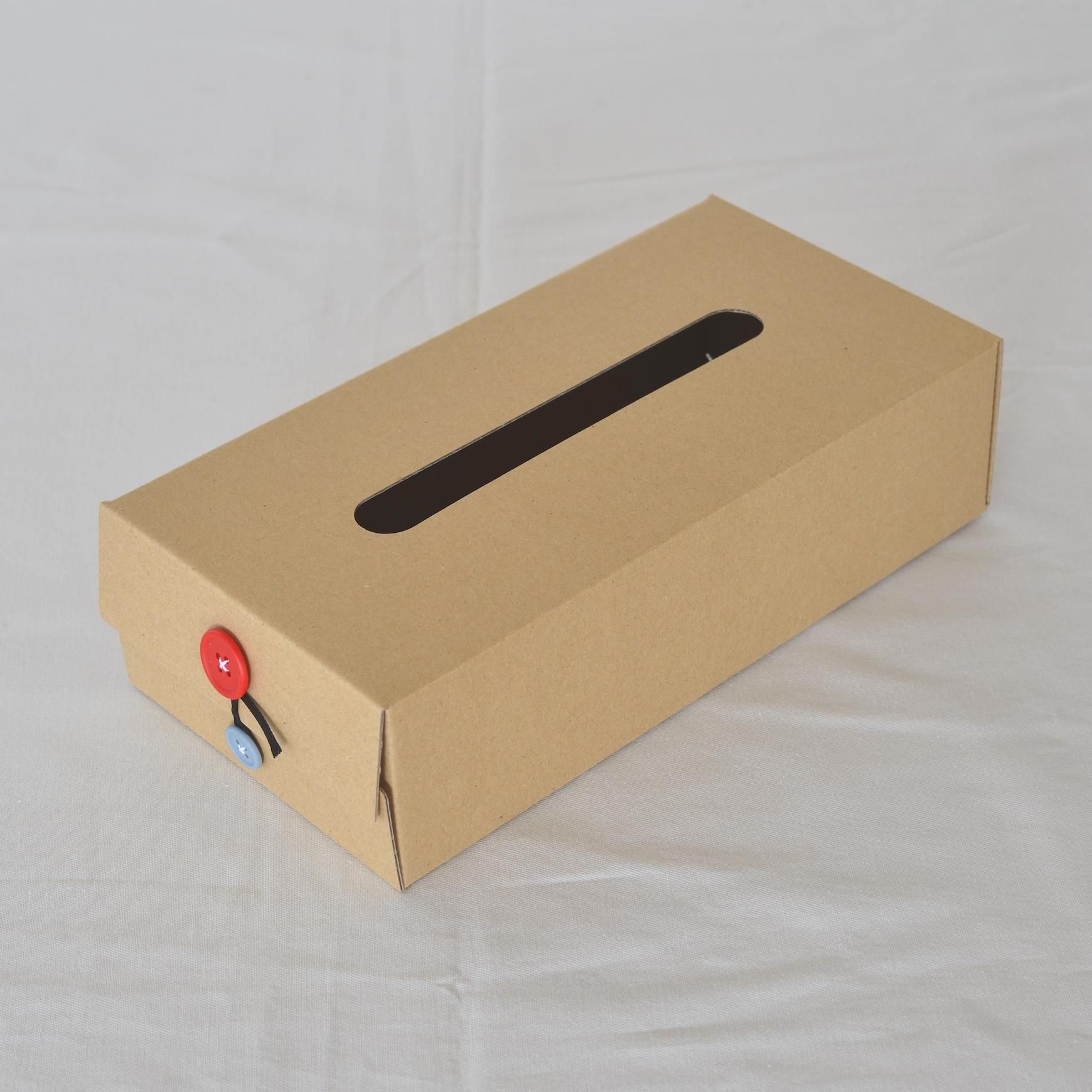 Button Tissue Box / 