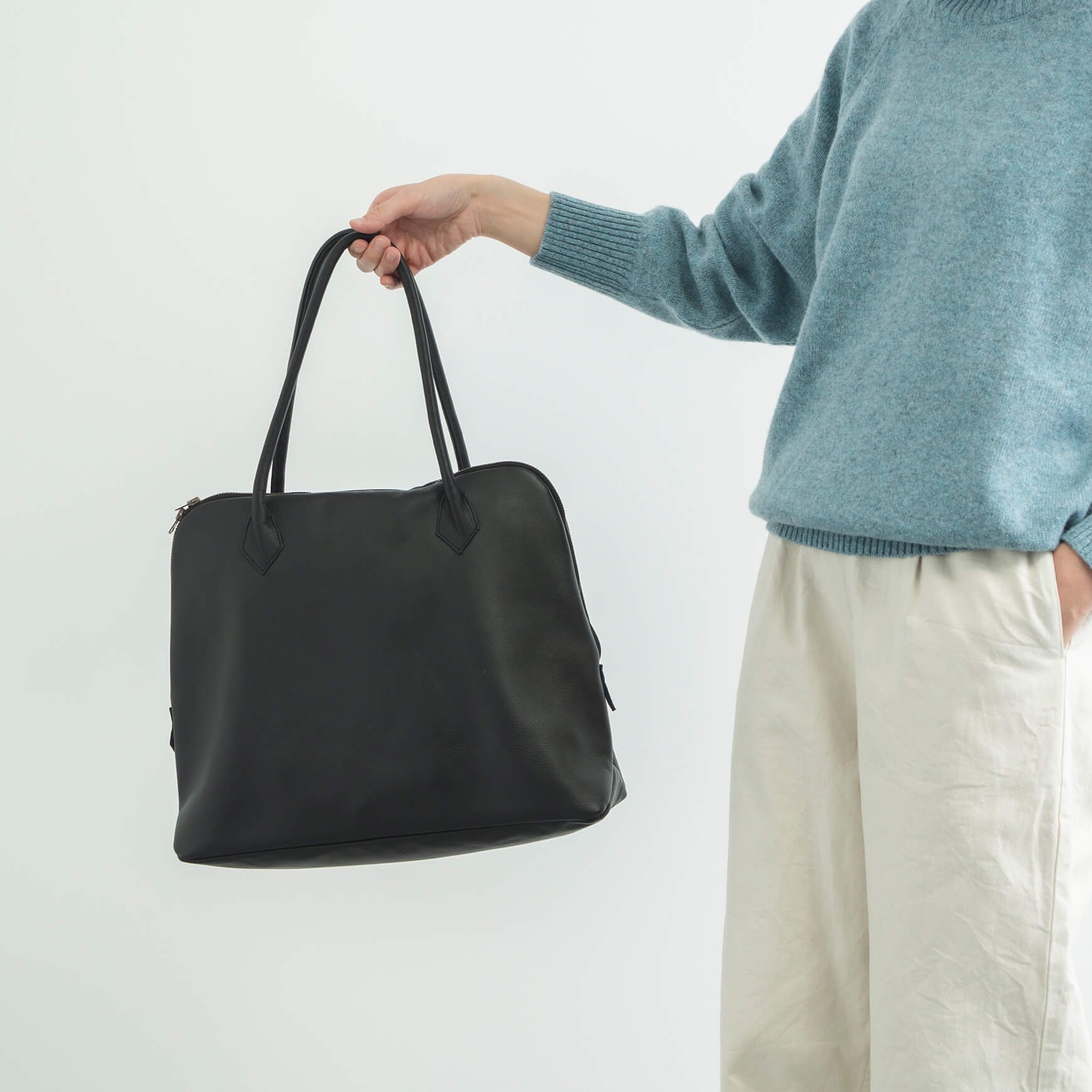 CLASKA（クラスカ）｜Silva Tote Bag Leather noir - バッグ - トートバッグ - 女性ファッション通販の  CLASKA（クラスカ）ONLINE SHOP