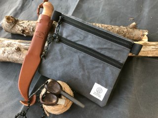 Waxed canvas ZIP pouch