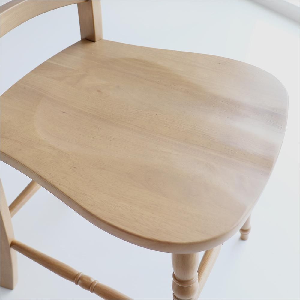 ナチュラルでアンティーク調のチェア Calet Chair ナチュラルでアンティーク調のチェア Calet Chair