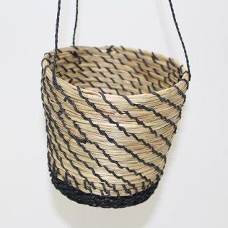 HANGING POT L/BLACK