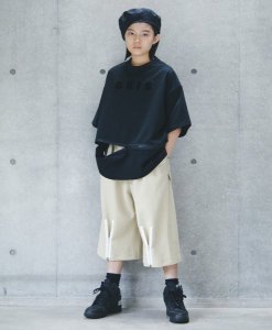 <img class='new_mark_img1' src='https://img.shop-pro.jp/img/new/icons14.gif' style='border:none;display:inline;margin:0px;padding:0px;width:auto;' />Zip Slit Tee / Black / GRIS BLACK 24ss					
							