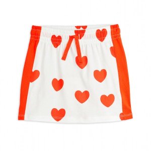 <img class='new_mark_img1' src='https://img.shop-pro.jp/img/new/icons14.gif' style='border:none;display:inline;margin:0px;padding:0px;width:auto;' />HEARTS AOP SKIRT / Red / minirodini (ߥ˥ǥ) 24aw Pre