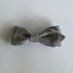 <img class='new_mark_img1' src='https://img.shop-pro.jp/img/new/icons14.gif' style='border:none;display:inline;margin:0px;padding:0px;width:auto;' />Ceremony Bow tie / bluegray /  eLfinFolk  2025SS