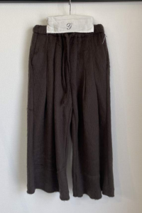 <img class='new_mark_img1' src='https://img.shop-pro.jp/img/new/icons14.gif' style='border:none;display:inline;margin:0px;padding:0px;width:auto;' />25awGRIS  / Saggy two tack wide pants  BROWN