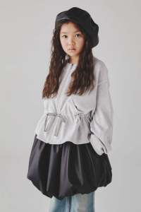 <img class='new_mark_img1' src='https://img.shop-pro.jp/img/new/icons14.gif' style='border:none;display:inline;margin:0px;padding:0px;width:auto;' />25awGRIS  / Short Balloon Skirt  BLACK