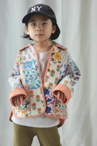 <img class='new_mark_img1' src='https://img.shop-pro.jp/img/new/icons14.gif' style='border:none;display:inline;margin:0px;padding:0px;width:auto;' />25AWphet and ploy /  QULTED JACKET Orange stripe