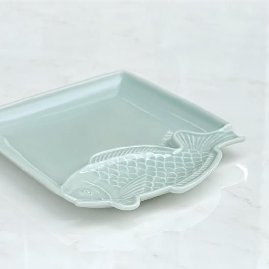 魚皿-トトザラ-鯛（全3カラー）