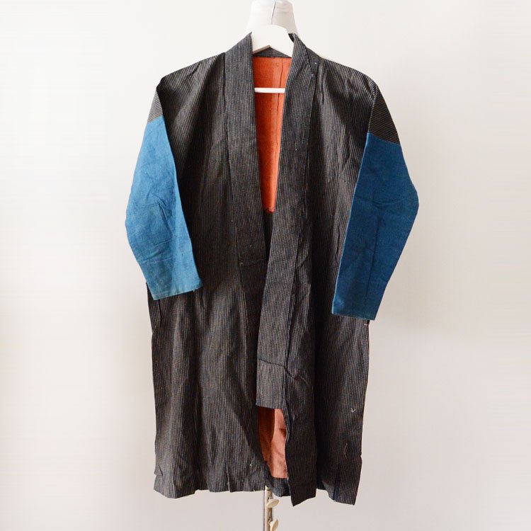 <img class='new_mark_img1' src='https://img.shop-pro.jp/img/new/icons61.gif' style='border:none;display:inline;margin:0px;padding:0px;width:auto;' />野良着 藍染 襤褸 縞模様 クレイジーパターン ジャパンヴィンテージ 鉄砲袖 着物 大正 | Noragi Jacket Crazy Pattern Japan Vintage Kimono Boro