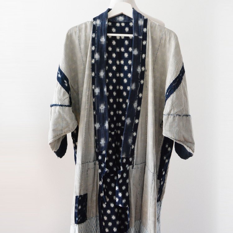  藍染 着物 絣 クレイジーパターン つぎはぎ ジャパンヴィンテージ 明治 昭和 | Indigo Kimono Jacket Kasuri Crazy Pattern Japan Vintage