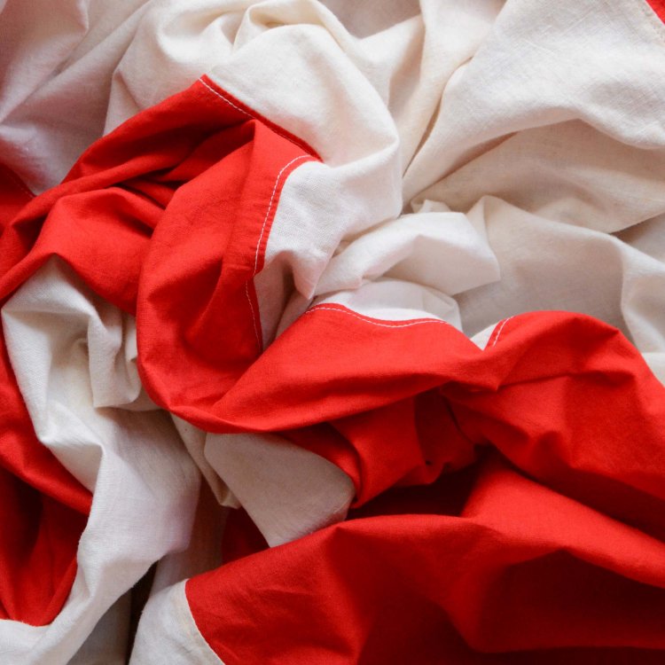  段幕 紅白 横縞 ジャパンヴィンテージ ファブリック 古布 60〜70年代 | Japanese Fabric Vintage Red and White Striped Curtain