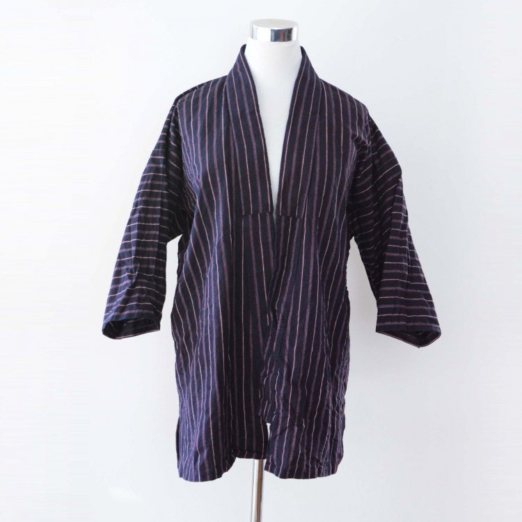 <img class='new_mark_img1' src='https://img.shop-pro.jp/img/new/icons61.gif' style='border:none;display:inline;margin:0px;padding:0px;width:auto;' />野良着 古着 手ぬぐい裏地 着物 木綿 縞模様 ジャパンヴィンテージ 昭和中期 | Noragi Jacket Women Kimono Vintage Japan Cotton Tenugui