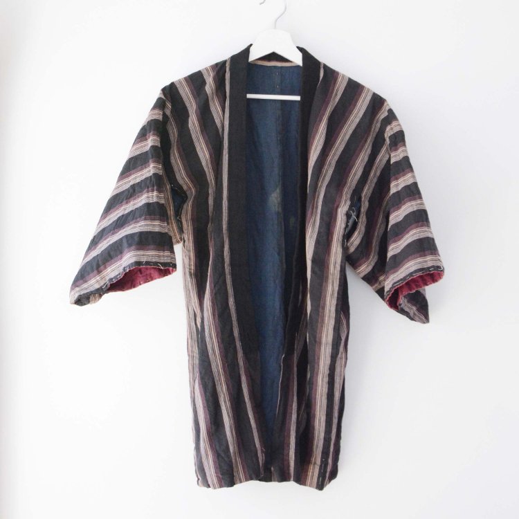 <img class='new_mark_img1' src='https://img.shop-pro.jp/img/new/icons61.gif' style='border:none;display:inline;margin:0px;padding:0px;width:auto;' />野良着 古着 木綿 着物 縞模様 ジャパンヴィンテージ 昭和 | Noragi Jacket Japan Vintage Kimono Cotton Stripe Sunburn
