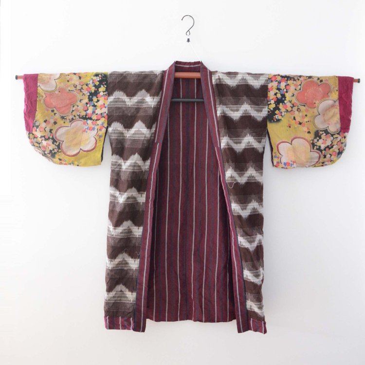  着物 縞模様 絣 花柄 裏地クレイジーパターン ジャパンヴィンテージ 昭和 | Kimono Jacket Japan Vintage Stripe Kasuri Crazy Pattern