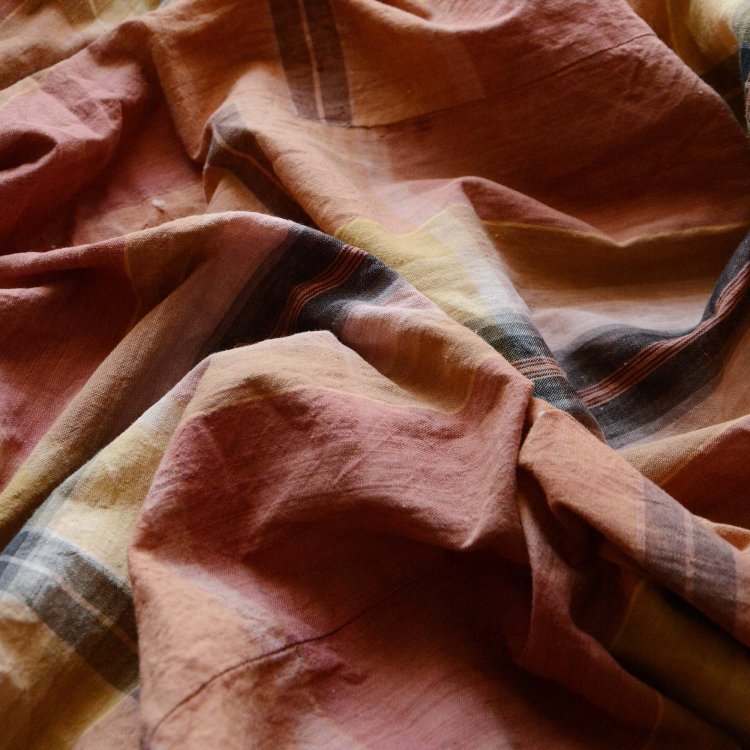 古布 木綿 布団皮 ほどき ジャパンヴィンテージ ファブリック テキスタイル 昭和 | Japanese Fabric Vintage Cotton Futon Cover Old Textile