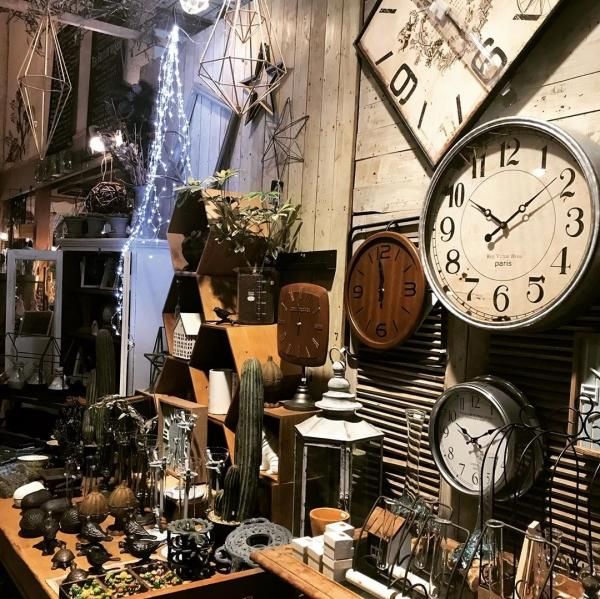 Green Gallery Gardens Antique Leaves アンティーク 蚤の市の検索サイト