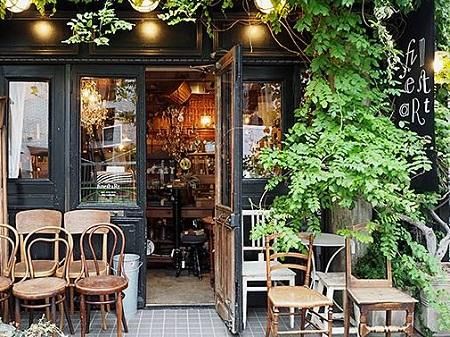 finestaRt｜目黒・碑文谷のアンティーク家具と照明の小さなギャラリー