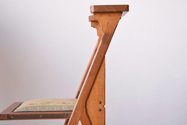 fo187-1 チャーチチェア - ANTIQUE LEAVES