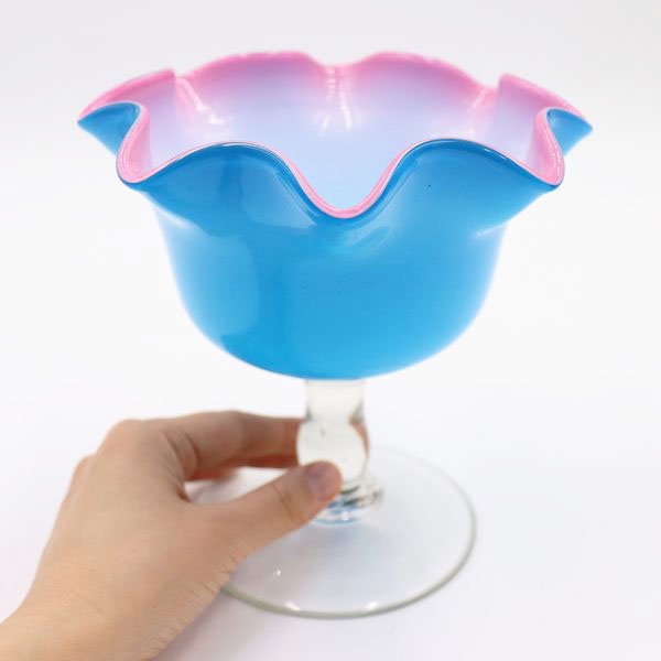 大正ガラス脚付鉢（水色・ピンク・乳白）の画像