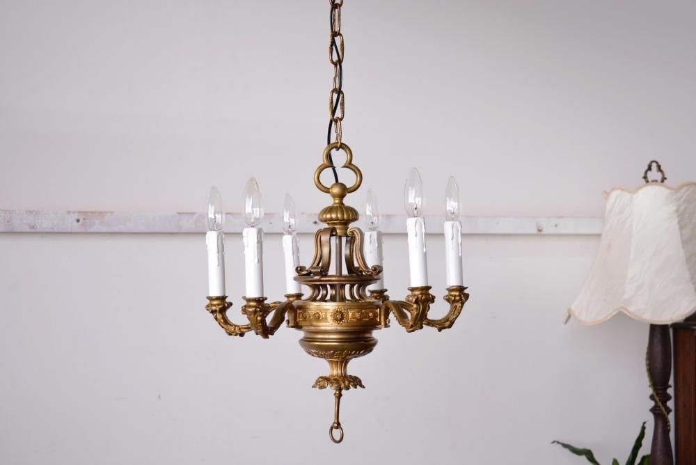 シャンデリア 昭和レトロ 6灯+1灯 シャンデリア 昭和レトロ 6灯+1灯