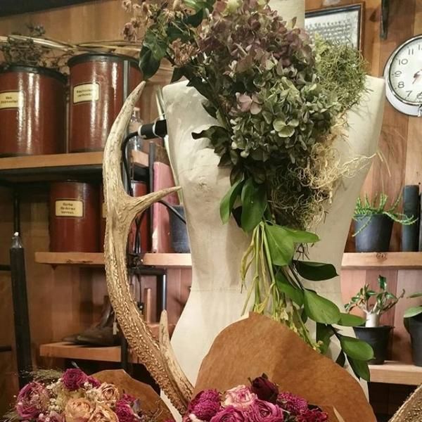 ほたるdesホタル｜札幌の和骨董と古家具店