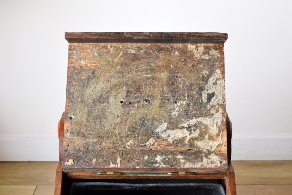 英国製1930年代のオーク製コールボックス｜重厚感ある家具